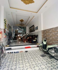 CHÍNH CHỦ BÁN NHÀ 1 TRỆT, 2 LẦU, SÂN THƯỢNG – BÌNH TÂN, TP.HCM